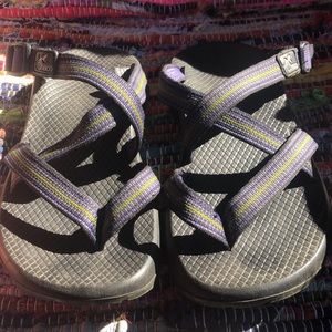 🐸 CHACO SANDALS 🐸